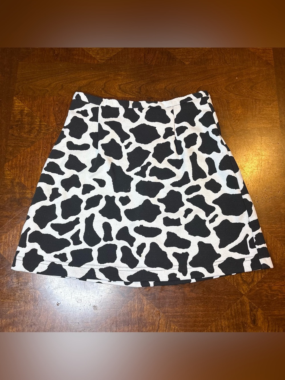 Vintage 90s Betsey Johnson cow print a line skirt women’s size S